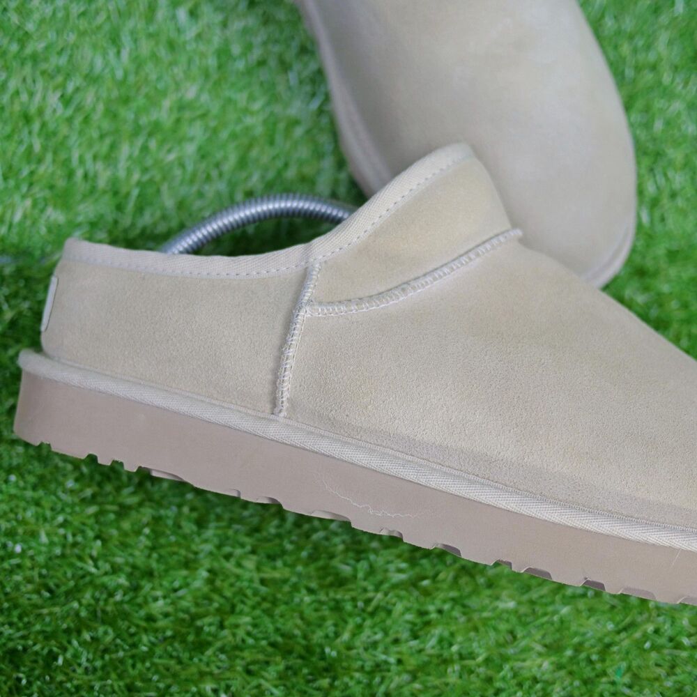 UGG Classic Slipper - 1108193 - Women's Size 11 - Picture 7 of 7